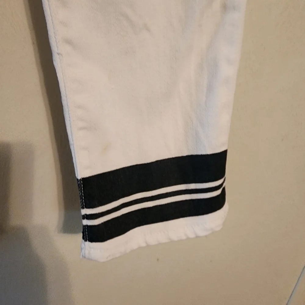 J.Crew White & Navy Striped Jeans Size 31 (spot) Inseam 27